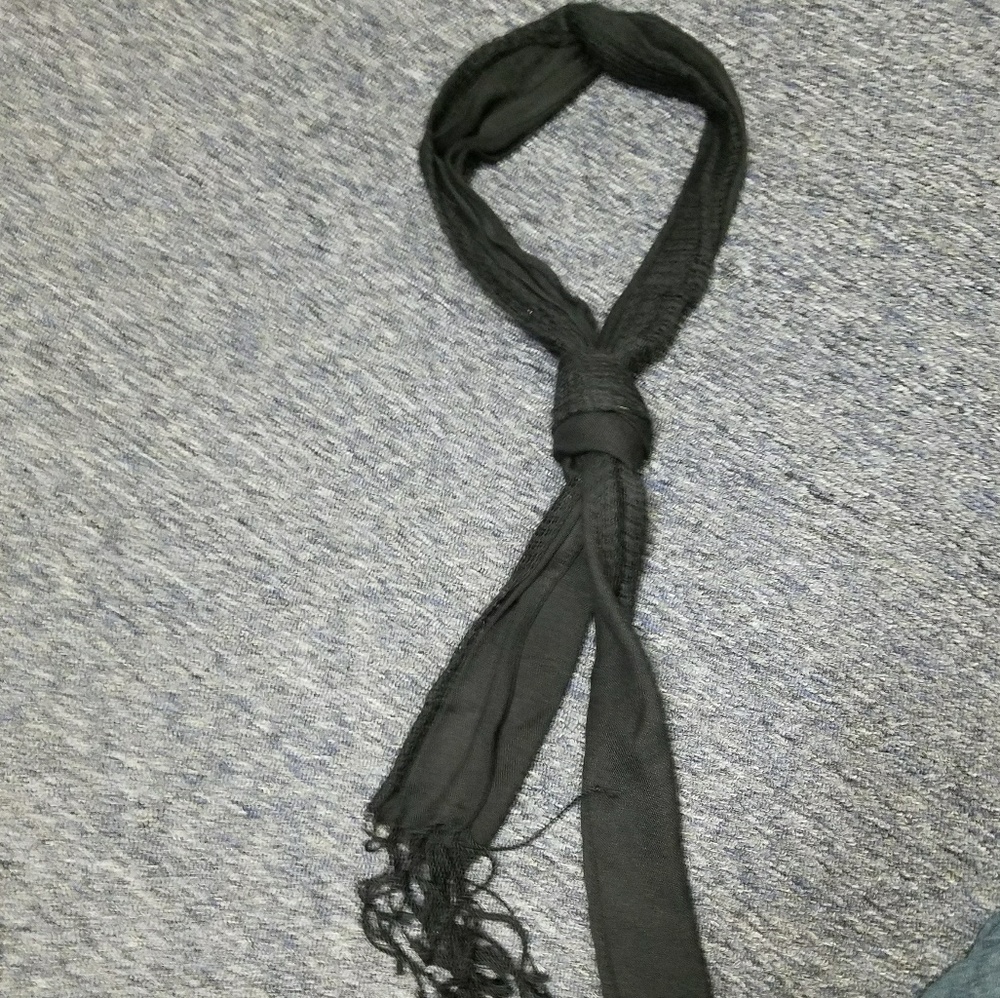 Women scarf